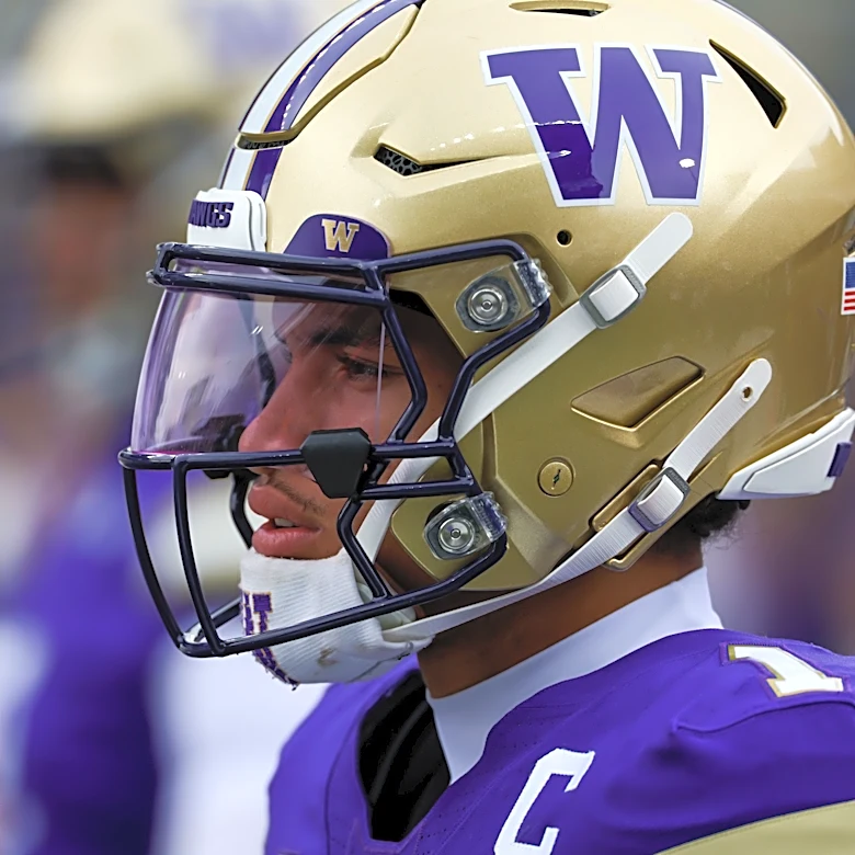 Washington Football Star Becomes Program's 3rd 1,000-Yard Rusher at QB