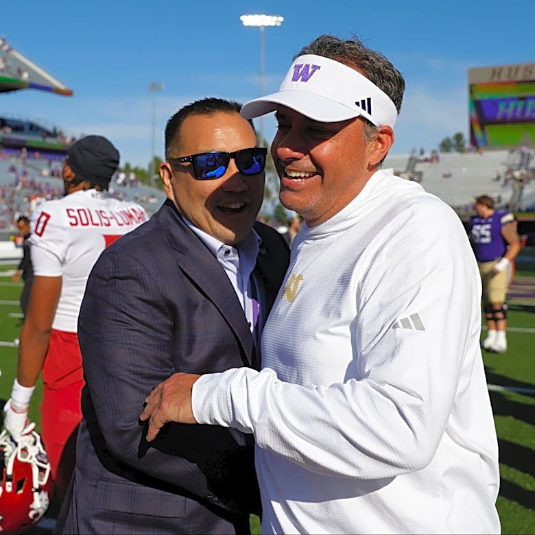 Washington Huskies under Big Ten average for football roster budget