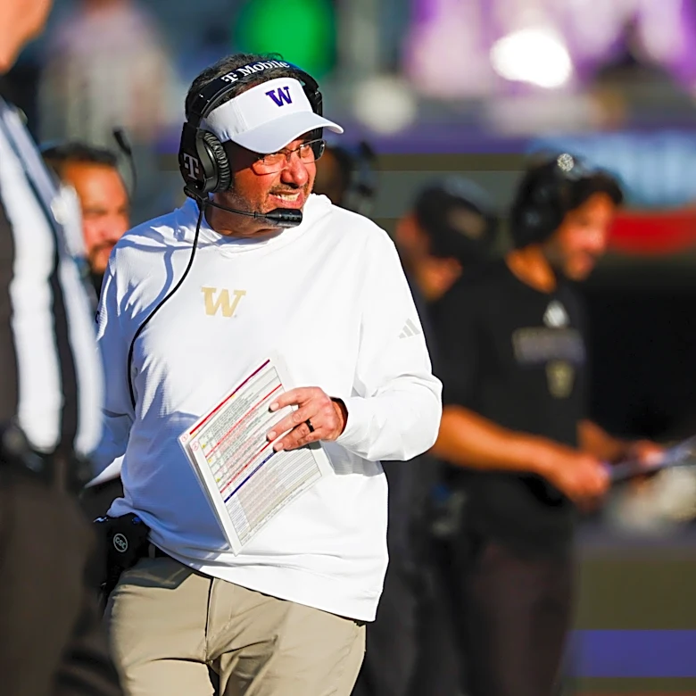 Washington Football Draws Primetime Kickoff Slot Vs. USC