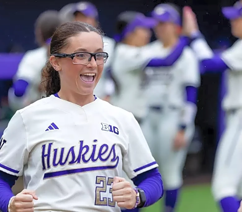 Washington softball's Ally Hetzel showed plenty of growth in 2026