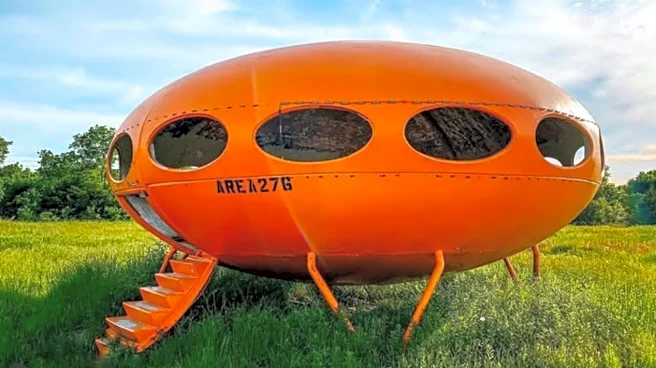 Texas's Odd Abandoned Structure That Looks Like An Alien Spaceship Near Dallas Is A Unique Roadside Attraction