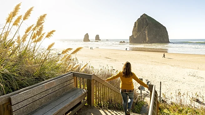 The 'Ultimate Oregon Coast Experience' Is This Seaside City Of Otherworldly Beauty With Food, Art, And Affordability