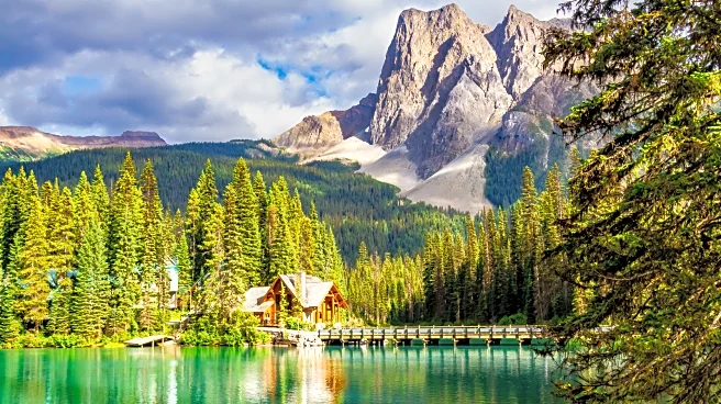 To Avoid America's Overcrowded And Understaffed National Parks In 2025, Visit These Canadian Alternatives