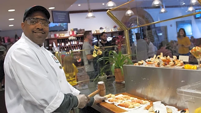 The Oldest Restaurant On Miami Beach Is A Retro Seafood Mecca Famous For One Unbeatable Dish