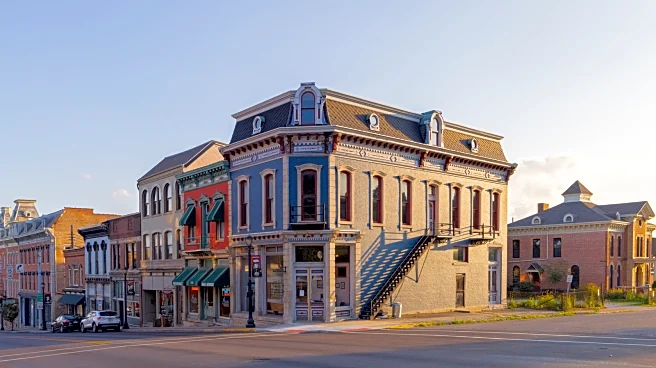 This Vibrant Midwest City Near Fort Wayne Thrives With Artisan Shops, Riverfront Beauty, And Historic Theaters