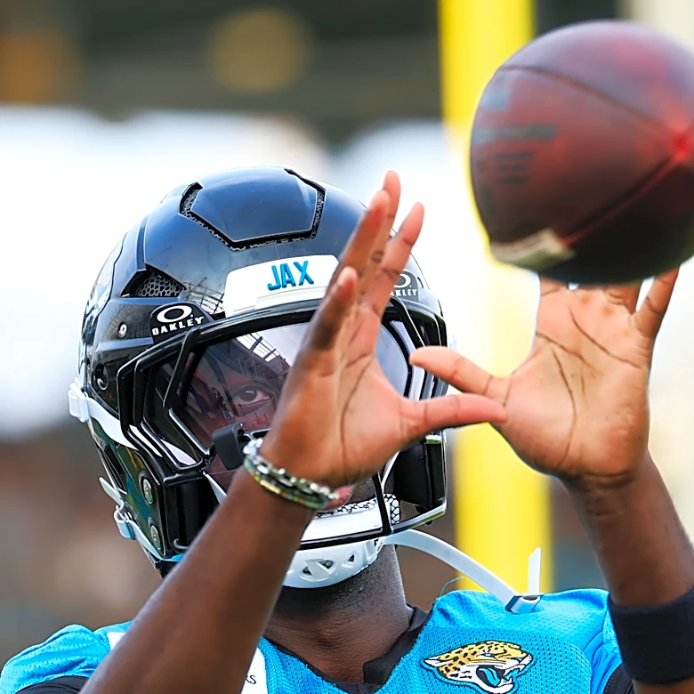 Jaguars' Brian Thomas Jr. shines as connection with Trevor Lawrence grows