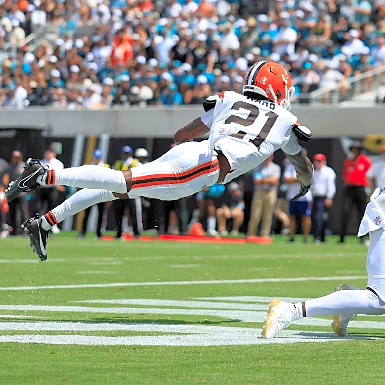 Coen breaks down impressive Lawrence to Cameron TD pass in Jaguars win