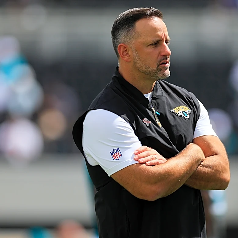 Jaguars take 'rare' approach on defense in Week 1 win