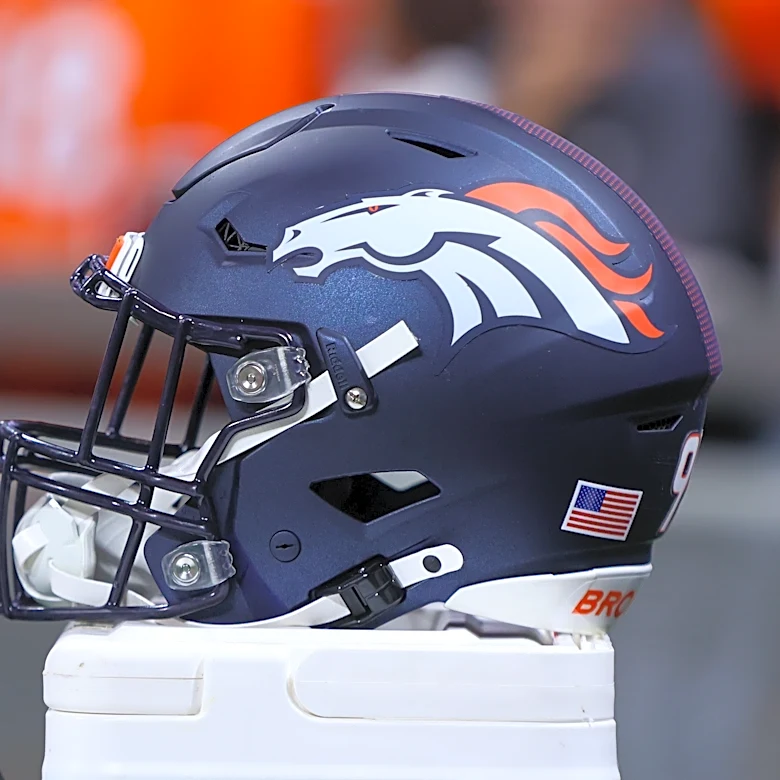 Broncos All-Pro sidelined in Week 2 with injury v. Jaguars