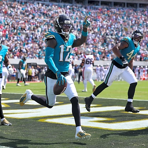 Travis Hunter details first career interception in Jaguars' win
