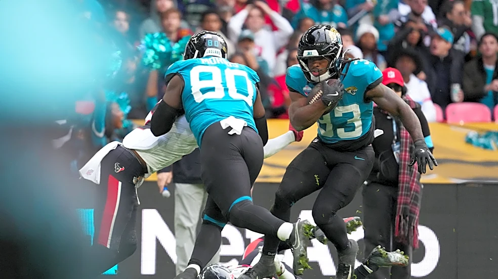Jaguars RB Bhayshul Tuten has another TD negated by penalty this season