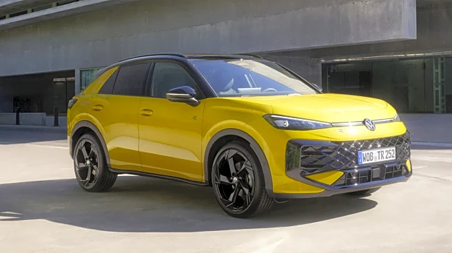 2026 Volkswagen T-Roc Hybrid Will Be The Last New ICE-Only VW, And Luckily It Looks Good
