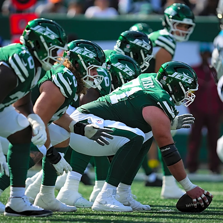 Should the New York Jets have signed free-agent OL Ethan Pocic?