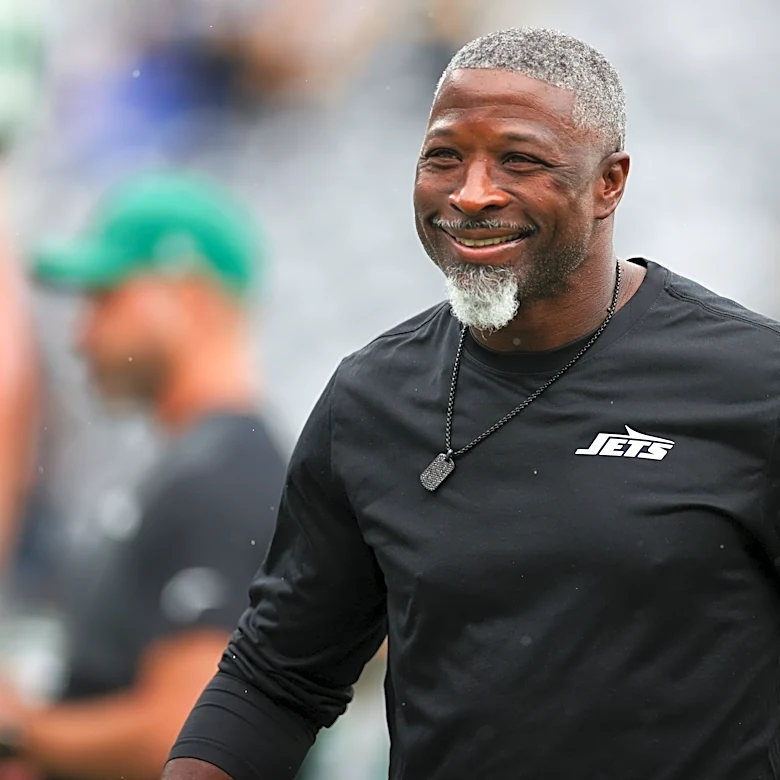 Jets training camp begins Aaron Glenn's new vision on defense
