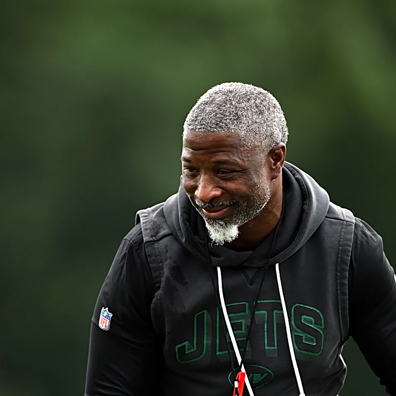 Aaron Glenn's defense is coming to life at Jets training camp