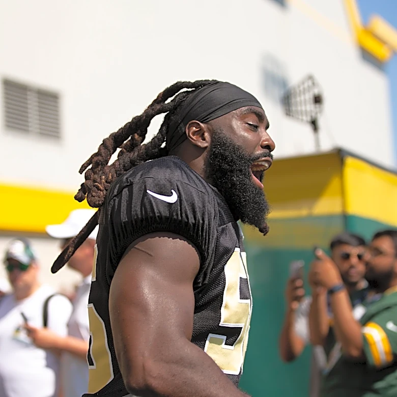 Jets' Demario Davis, Bucs' Luke Goedeke give takes on practice fights