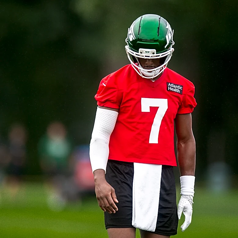 Jets' Aaron Glenn: Geno Smith did not play vs. Bucs because of injury