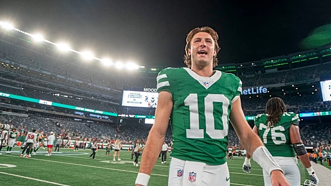Jets' Cade Klubnik impresses vs. Bucs after surprise Geno Smith injury
