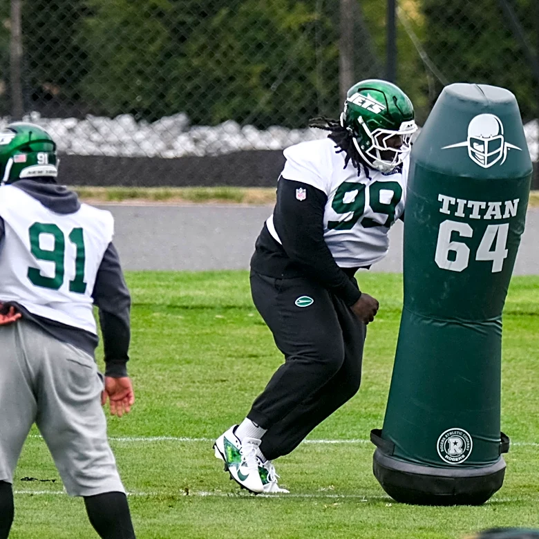 T'Vondre Sweat returns to Jets practice at opportune time