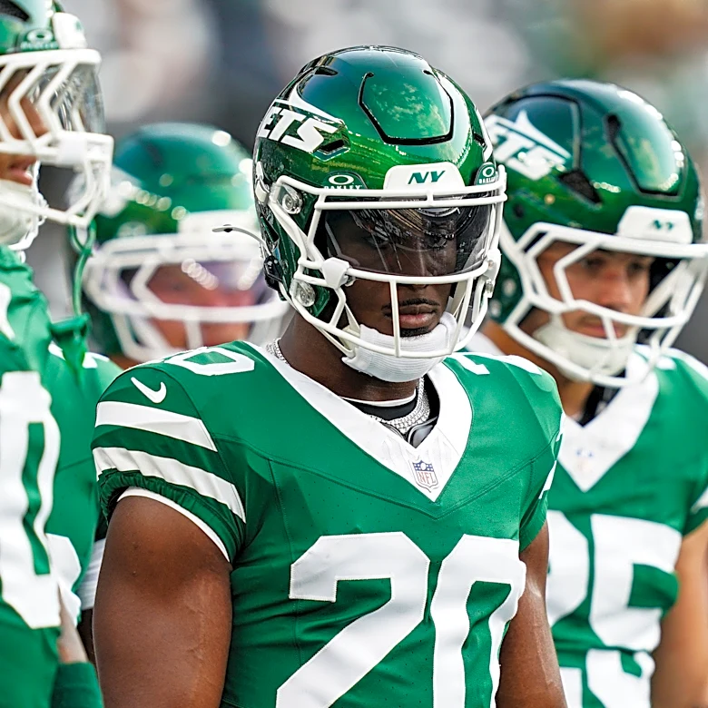 Jets' Aaron Glenn provide injury updates on Breece Hall, Joseph Ossai