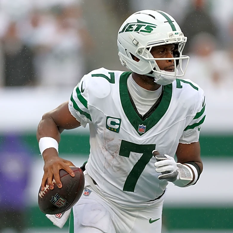 Jets QB Geno Smith leads the NFL in one important stat