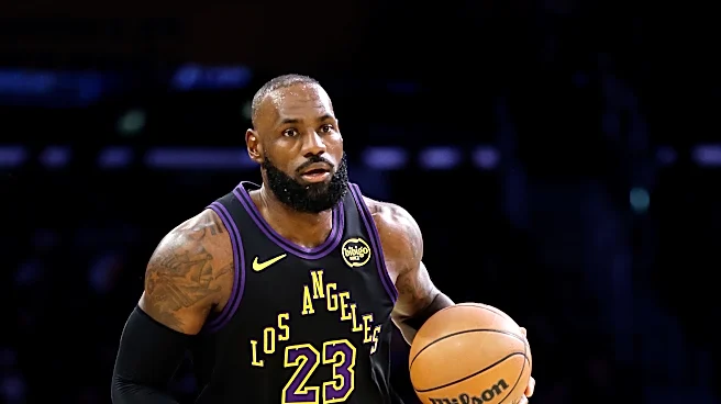Former Lakers star gives warning about LeBron James' new 76ers squad