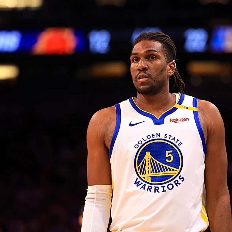 Kevon Looney says Kobe Bryant is his favorite player and an influence