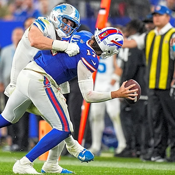 Detroit Lions' Aidan Hutchinson sets franchise record vs. Bills