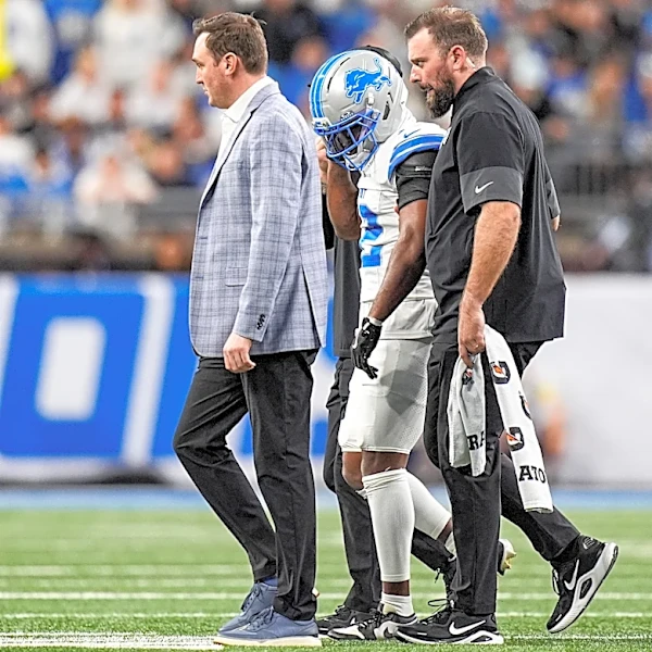 Lions elevate duo vs. Jets, place Thomas Harper on injured reserve