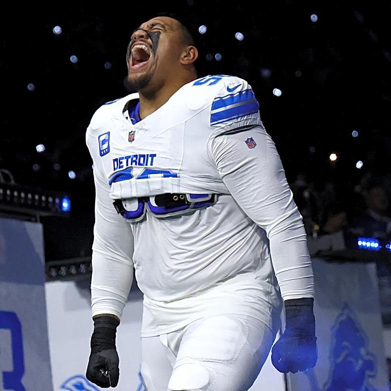 Detroit Lions' PFF grades vs. Cardinals: Penei Sewell gets top marks