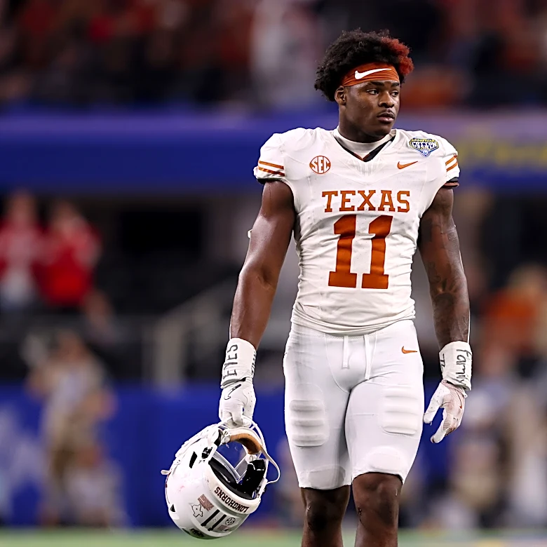 Longhorns star Colin Simmons on Allstate Wuerffel Trophy Watchlist