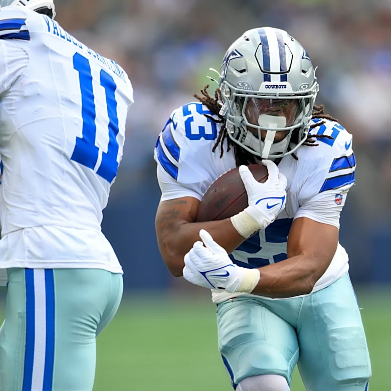 Former Texas Longhorns RB surprisingly waived by Dallas Cowboys