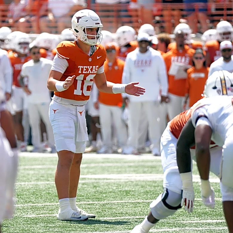 Texas Positional Grades: Manning, WRs, coaching shines vs. Texas State