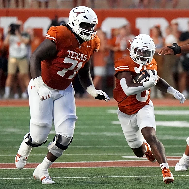 Keys to the Game: Longhorns should lean on run, play clean vs. UTSA