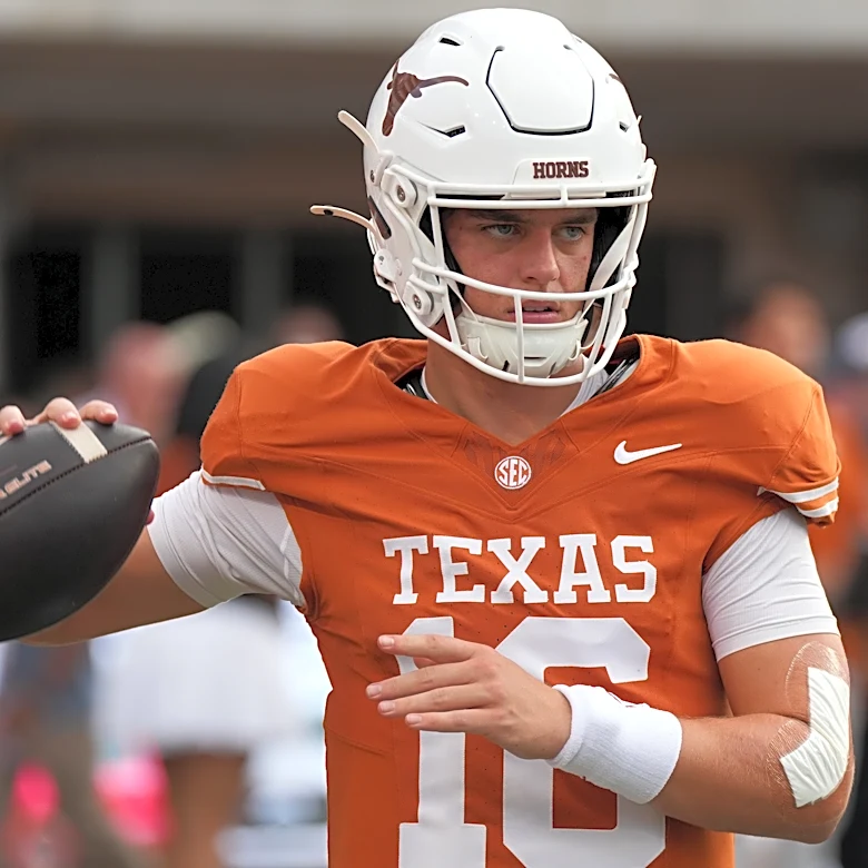 Texas QB Arch Manning draws inspiration from NFL star