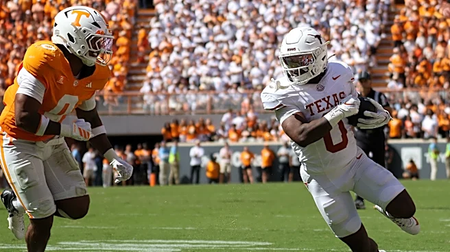 Longhorns of the Week: Brown, Simmons, Muschamp shine vs. Tennessee