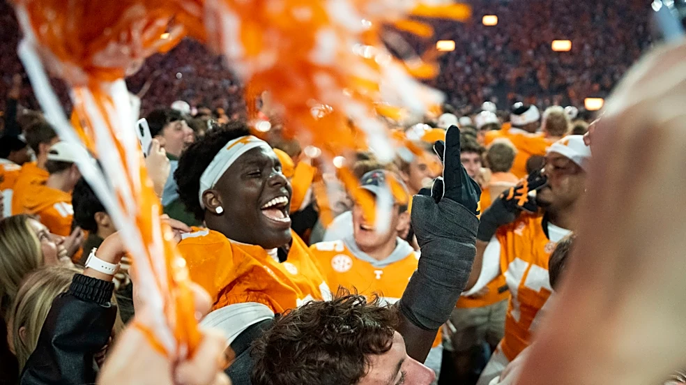 How 'Chaos Saturday' upsets help Texas Longhorns keep CFP hopes alive