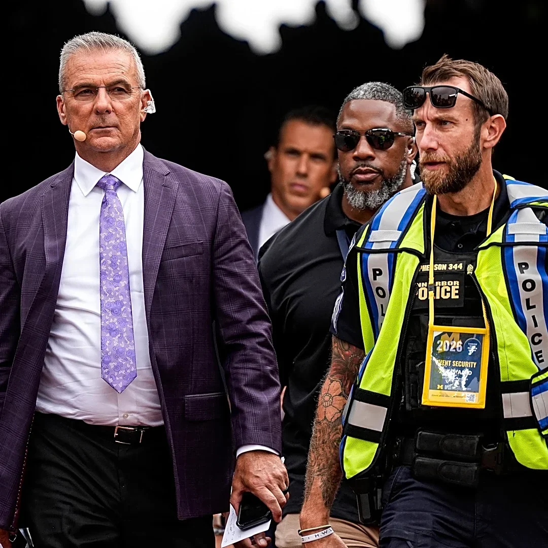 Is Texas coach Steve Sarkisian's job in trouble? Urban Meyer weighs in