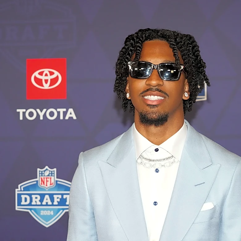 Jayden Daniels' letter to LSU draws criticism from USA TODAY columnist