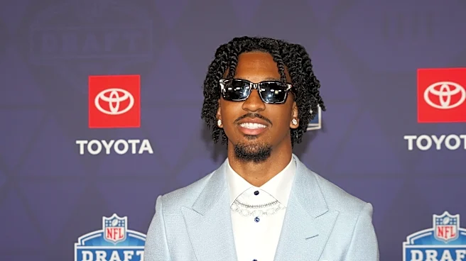 Jayden Daniels' letter to LSU draws criticism from USA TODAY columnist