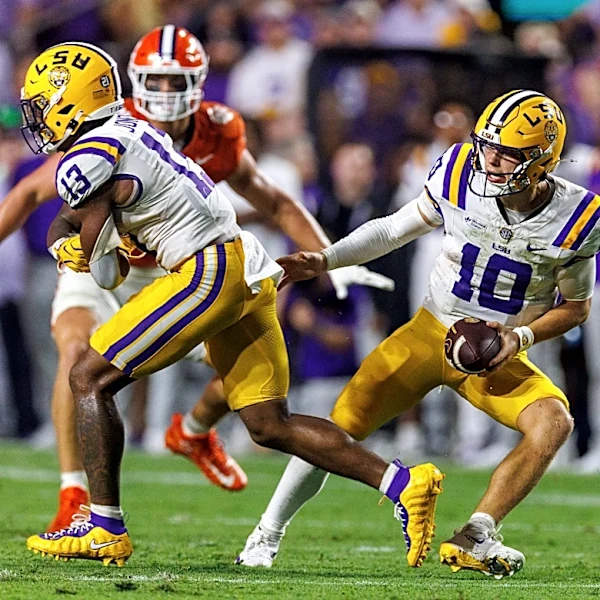 Lane Kiffin praises transfer running back after LSU football debut