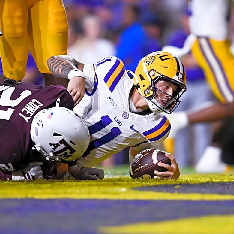 LSU football falls in AP poll despite dominant SEC win