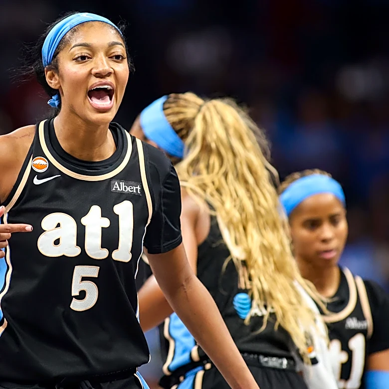 Ex-LSU star Angel Reese notches double-double in playoff debut