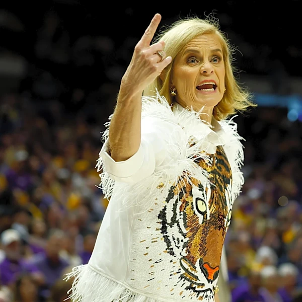 Voters predict where LSU women's basketball will finish in the SEC