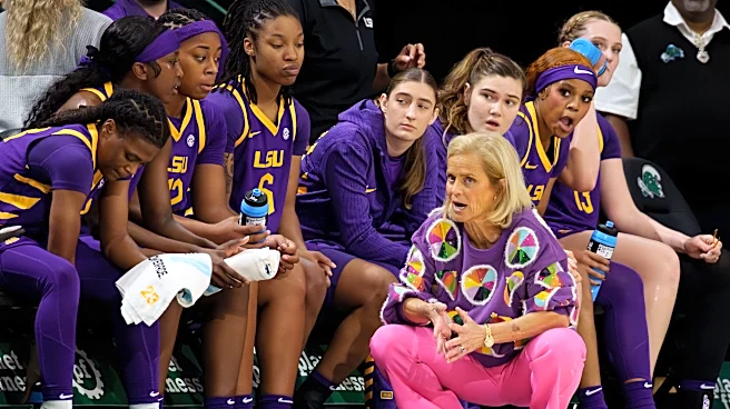 GG Banks picks Dawn Staley, South Carolina over Kim Mulkey, LSU