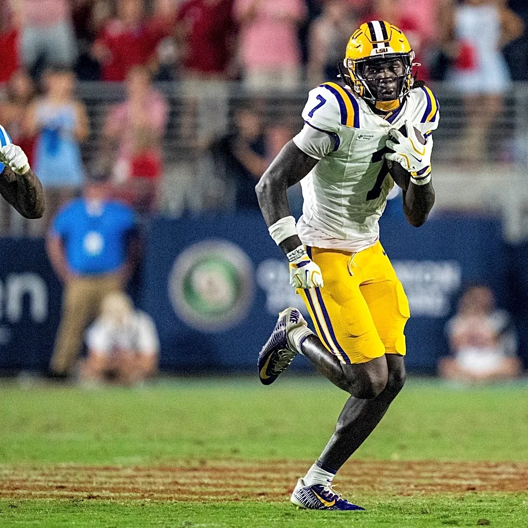 Star LSU football tight end expected to return this week