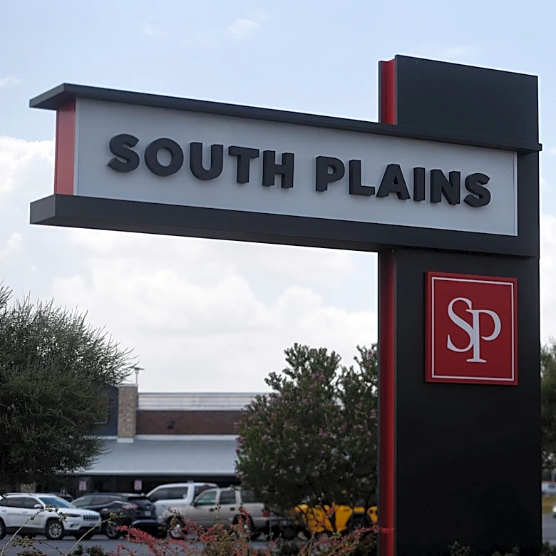 South Plains Mall offers deals for Tax Free Weekend