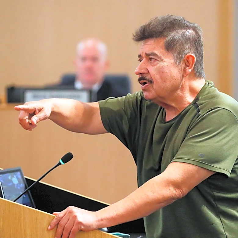Lubbock letter writer questions city ordinance enforcement