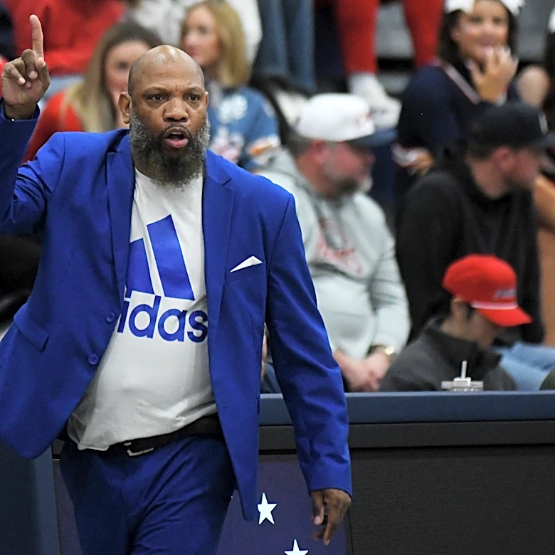 Wayland to honor longtime Lubbock Estacado coach Tony Wagner