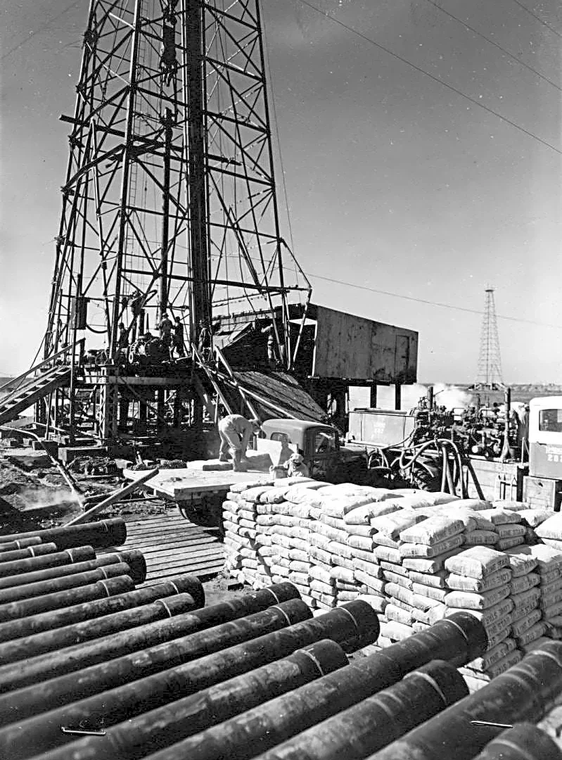 Caprock Chronicles on the semi-pleasures of a Roustabout